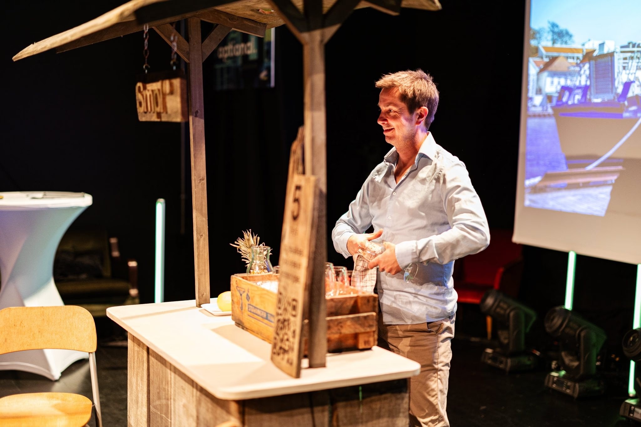 Bjørn Ivar presenting