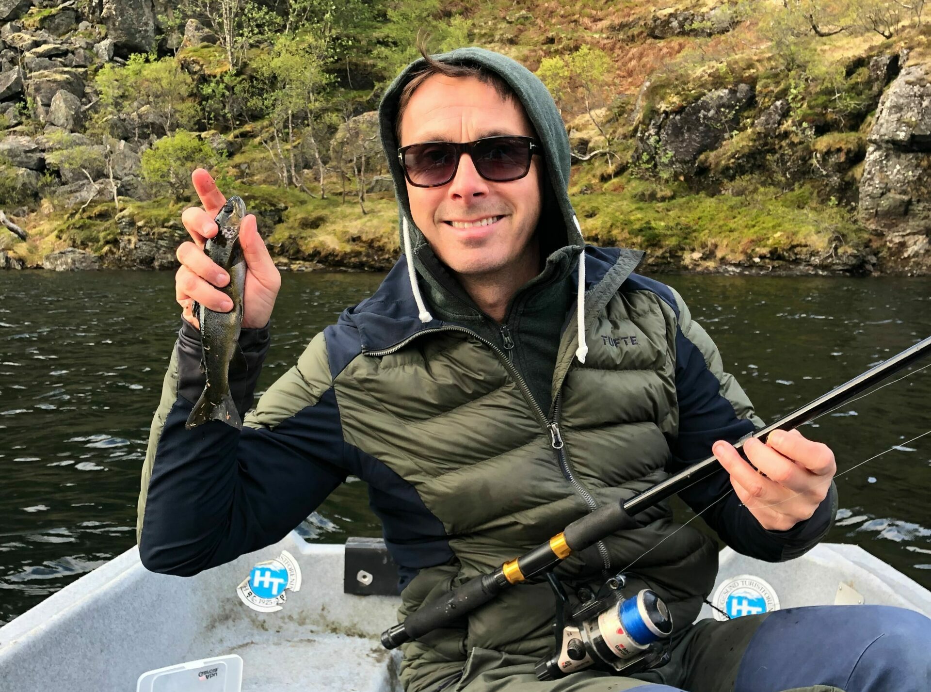 Smpl's Bjørn Ivar fishing