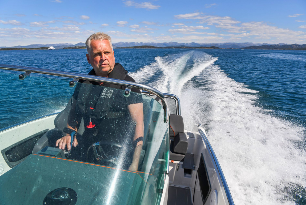 Smpl's Lasse Andresen driving a speedboat